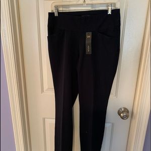 Lee Slim / Mid Rise Capris